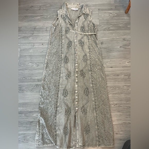 Miss B Green Washed Vintage Maxi Dress - Picture 1 of 4